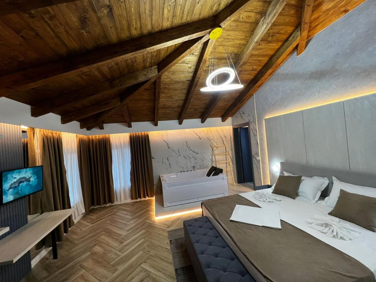 Hotel Emigranti Shkodër Esterno foto